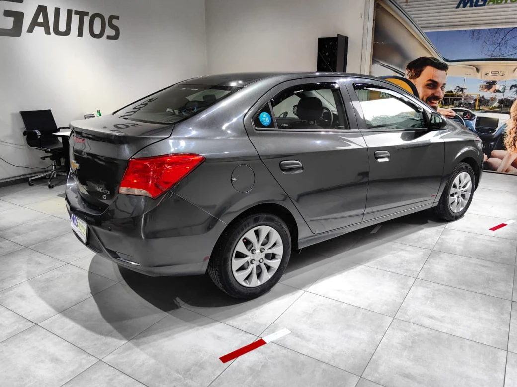 imagen 0 de vehiculo con id 2093